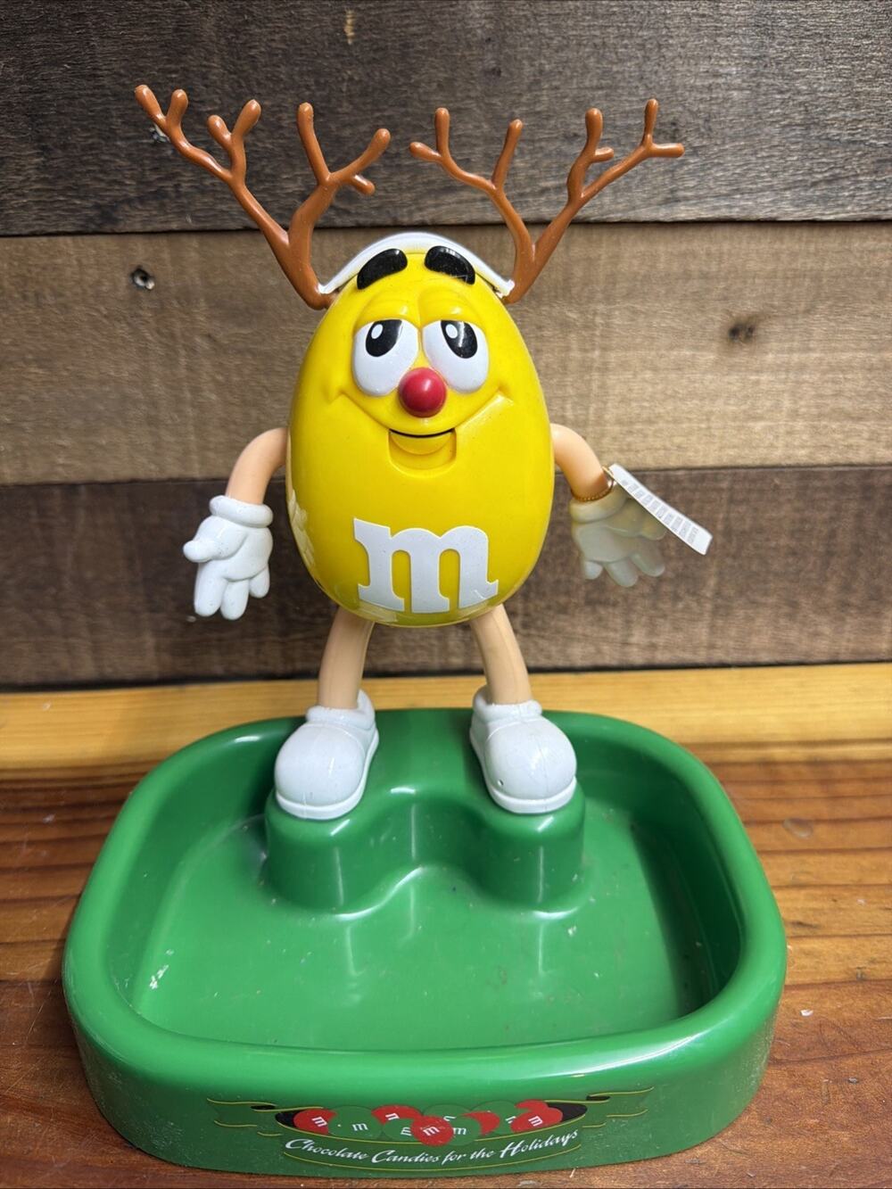VTG 1999 Yellow Peanut M&M's Character Talking Animated Christmas Candy Dish-box
